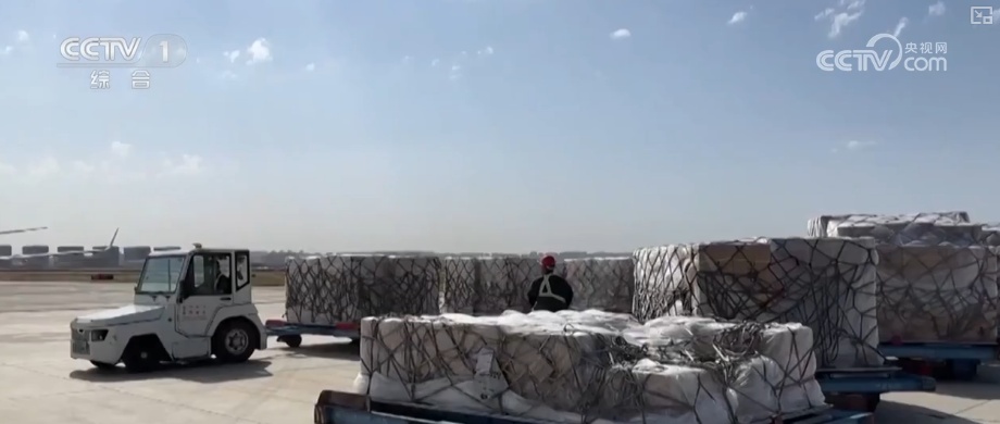 产业兴、消费热、活力澎湃!诸多利好积聚发力为经济发展注入强劲动力 产业兴、消费热、活力澎湃!诸多利好积聚发力为经济发展注入强劲动力