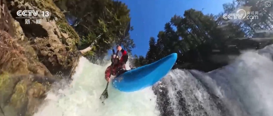 “设备+软件+内容”解锁新“视”界 中国智造脱颖而出“圈粉”海外消费者 “设备+软件+内容”解锁新“视”界 中国智造脱颖而出“圈粉”海外消费者