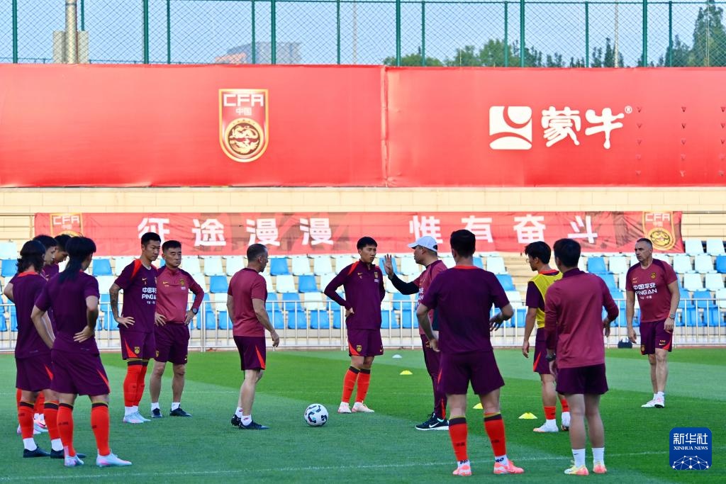 东亚杯:中国男足进行赛前训练 东亚杯:中国男足进行赛前训练