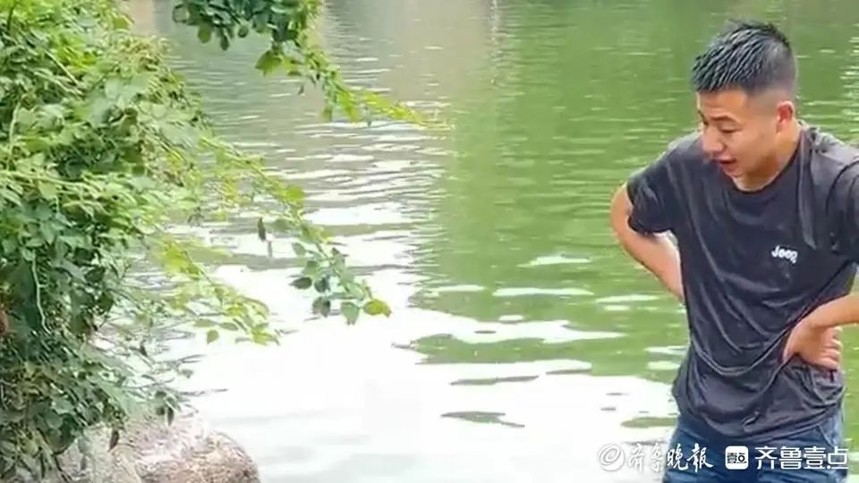 大明湖救人的黑衣小伙找到了! 大明湖救人的黑衣小伙找到了!