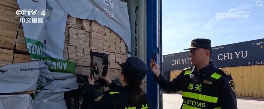 产业兴、消费热、活力澎湃!诸多利好积聚发力为经济发展注入强劲动力 产业兴、消费热、活力澎湃!诸多利好积聚发力为经济发展注入强劲动力