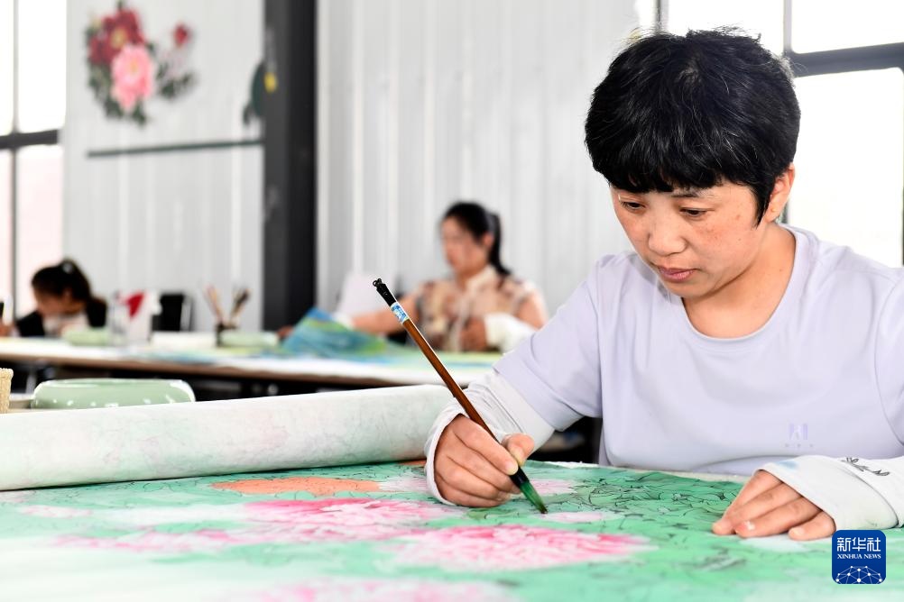 中国之城丨山东菏泽：黄河臂弯里的水韵花城