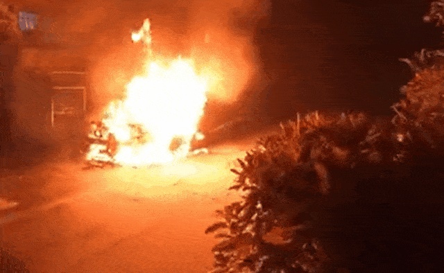 下雨天也容易“走火”?湿+电=危险! 下雨天也容易“走火”?湿+电=危险!