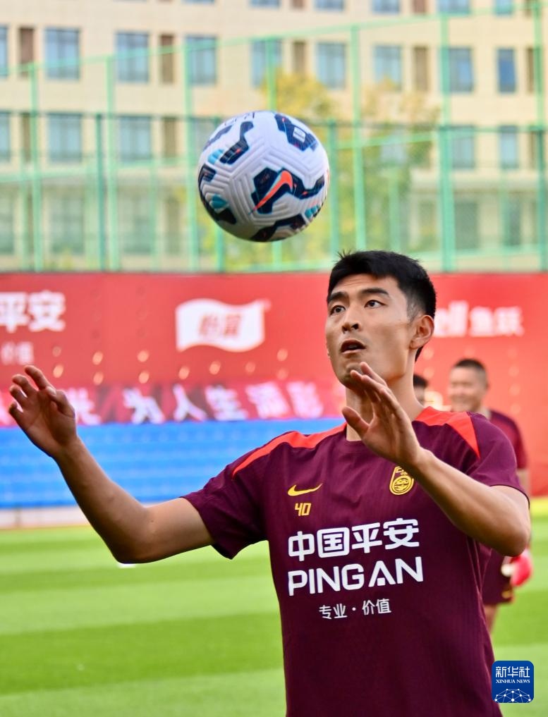 东亚杯:中国男足进行赛前训练 东亚杯:中国男足进行赛前训练