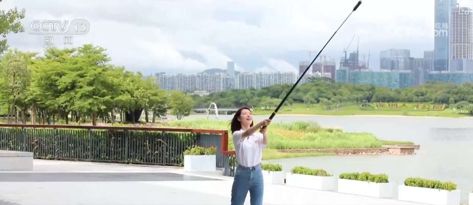 “设备+软件+内容”解锁新“视”界 中国智造脱颖而出“圈粉”海外消费者 “设备+软件+内容”解锁新“视”界 中国智造脱颖而出“圈粉”海外消费者