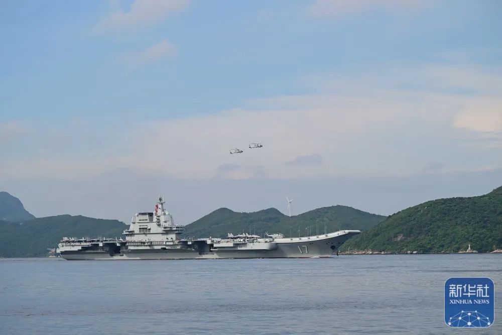 山东舰，抵达香港！
