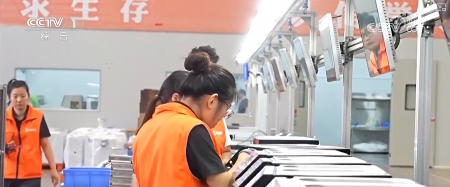 产业兴、消费热、活力澎湃!诸多利好积聚发力为经济发展注入强劲动力 产业兴、消费热、活力澎湃!诸多利好积聚发力为经济发展注入强劲动力