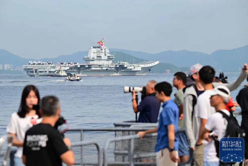 山东舰，抵达香港！