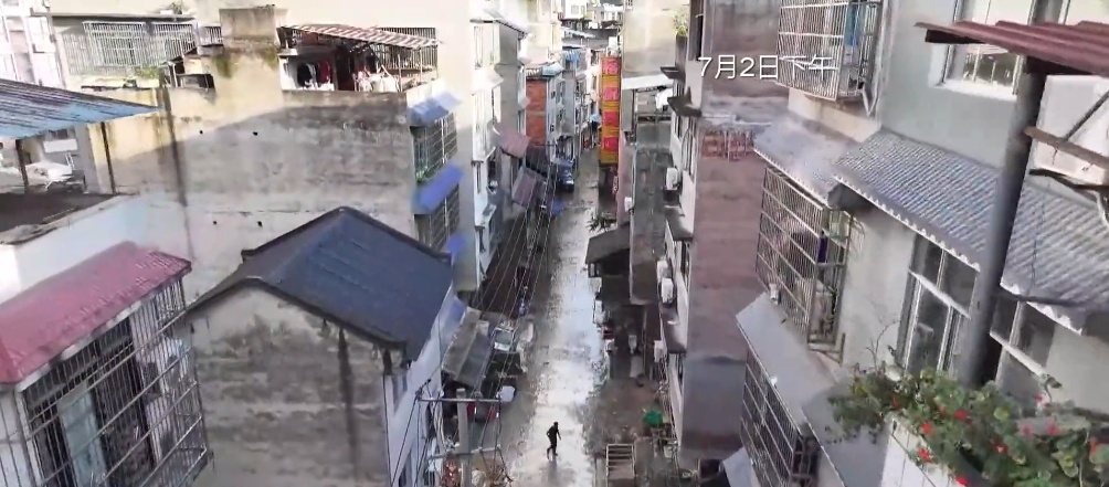 巷道里的 “中国脊梁” 火了！这个小伙找到了→