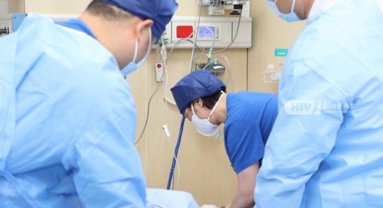 连续2天熬夜做这事！19岁小伙心跳呼吸骤停、呈濒死状态