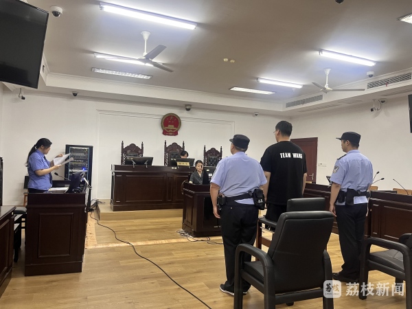 找“黄牛”买演唱会门票?小心代买骗局! 找“黄牛”买演唱会门票?小心代买骗局!