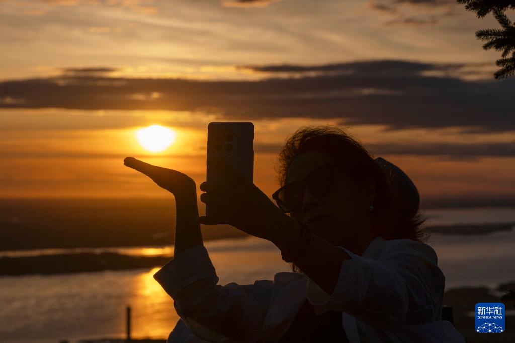 星空相册|年度“最小太阳”登场 星空相册|年度“最小太阳”登场
