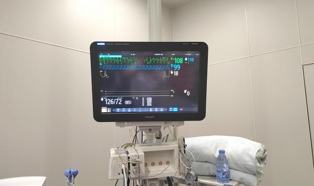 情况危急!厦门一男子打球时突然倒地,呼吸心跳骤停…… 情况危急!厦门一男子打球时突然倒地,呼吸心跳骤停……