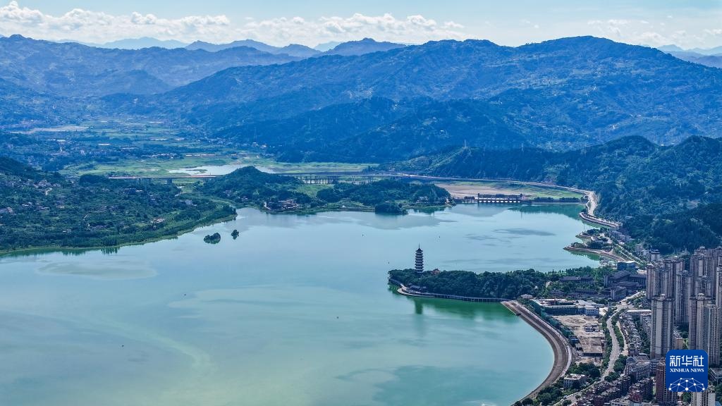 美丽中国|重庆开州:城市内湖综合治理显效益 美丽中国|重庆开州:城市内湖综合治理显效益