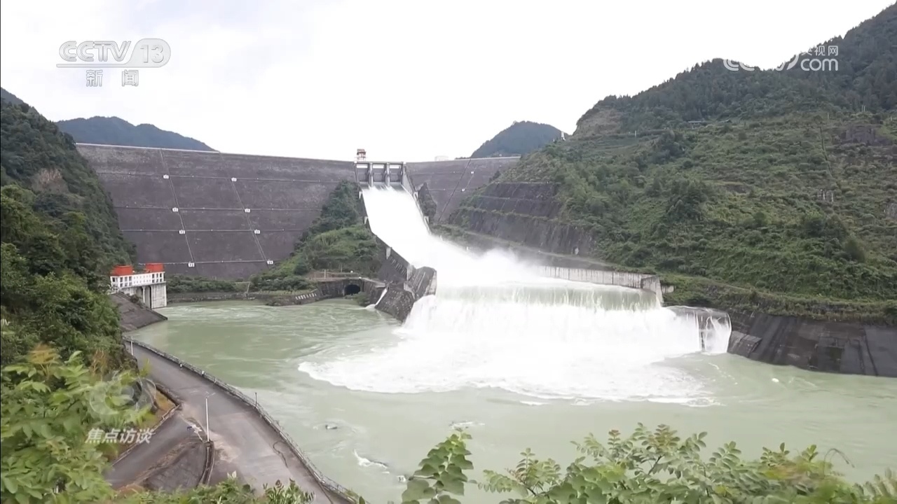 焦点访谈｜应对汛期极端天气 多措并举筑牢安全防线