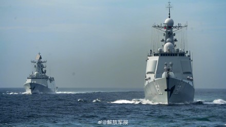 看现场！舰艇编队海上砺兵