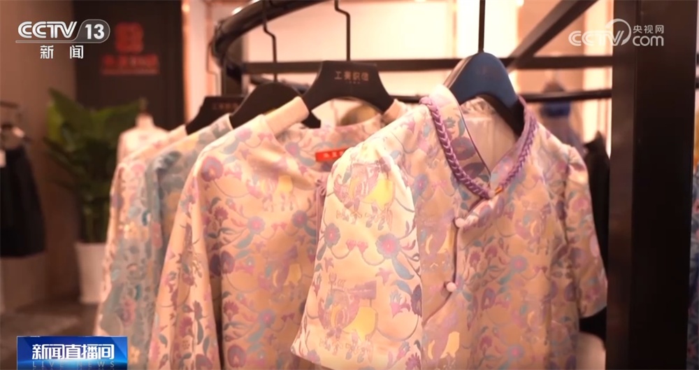 老字号打造新门店、非遗解码新时尚……透过“新消费图鉴”看市场潜力释放