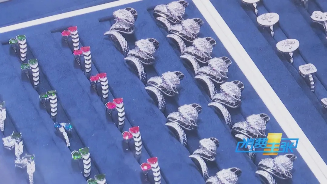 价格上涨,涨幅超黄金!不少人已出手,专家提醒→ 价格上涨,涨幅超黄金!不少人已出手,专家提醒→