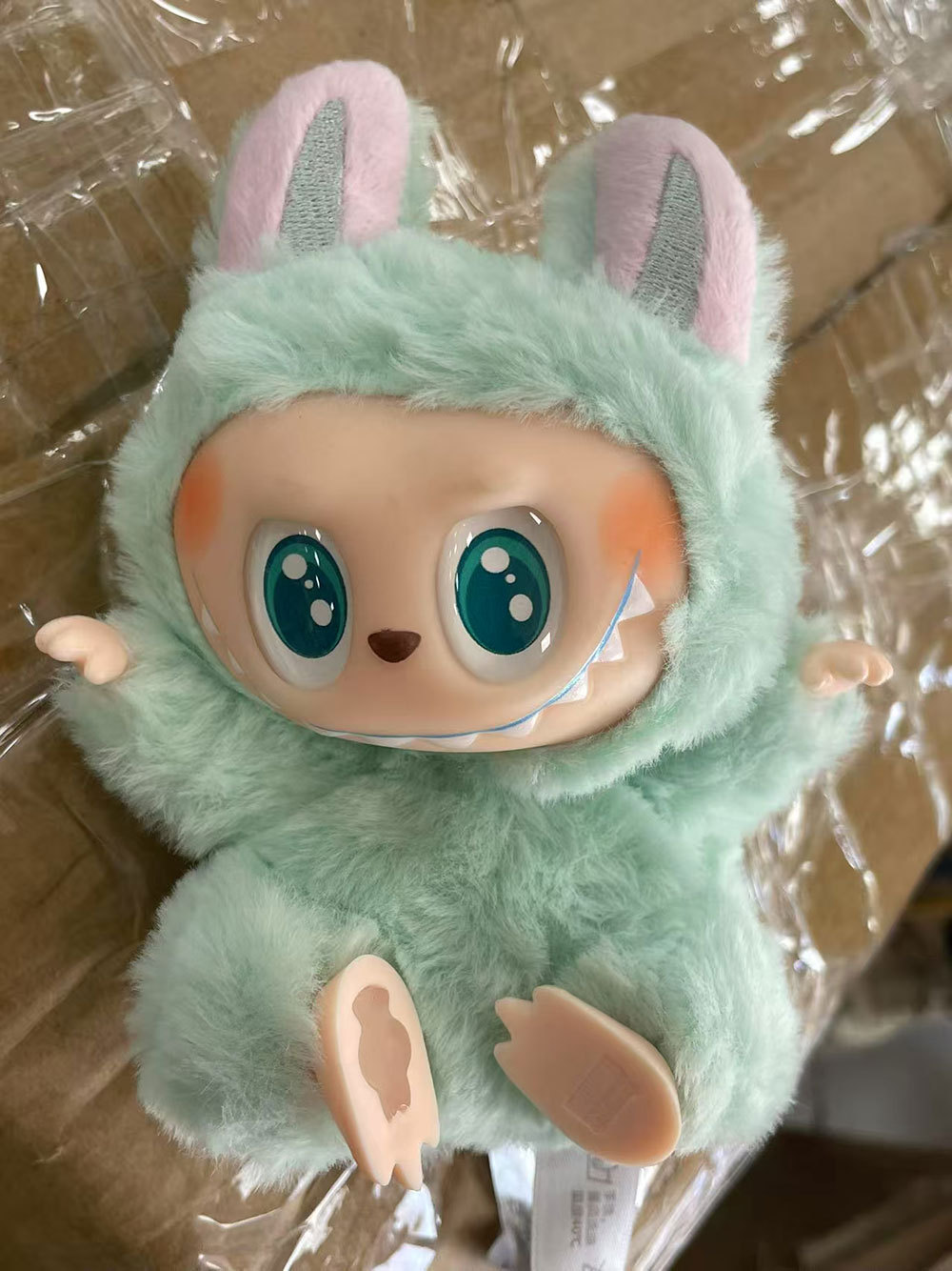 实探“海关大战Lafufu”第一线：如何揪出假冒伪劣？