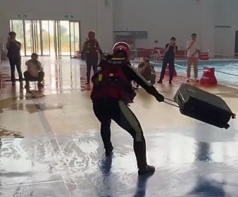 新台风“丹娜丝”逼近,或将影响台湾、福建,学会这些能保命! 新台风“丹娜丝”逼近,或将影响台湾、福建,学会这些能保命!