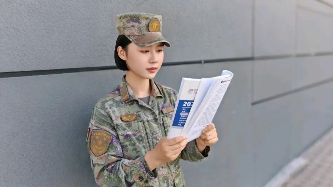 唐千淳，722.75分！第一名！