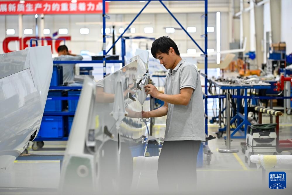 活力中国调研行丨从低空到深空 安徽加快布局空天信息产业 活力中国调研行丨从低空到深空 安徽加快布局空天信息产业