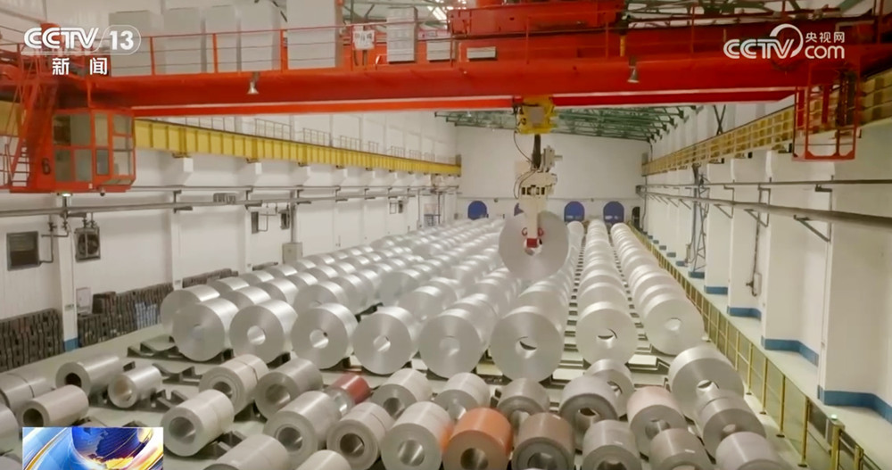 人工智能技术为转型按下“加速键” 钢铁产业正变得更“绿色”、更“聪明” 人工智能技术为转型按下“加速键” 钢铁产业正变得更“绿色”、更“聪明”