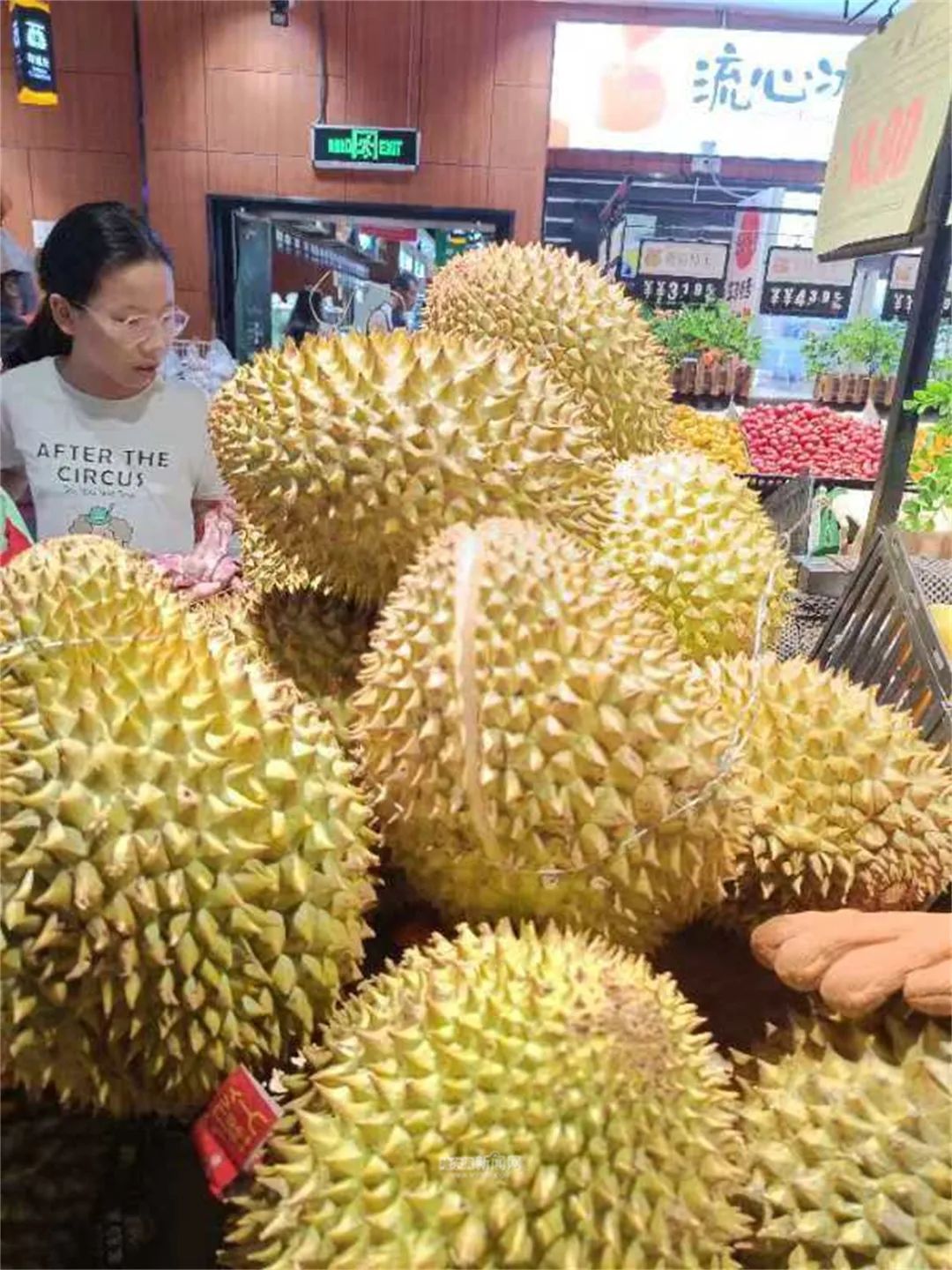 价格大跳水！"腰斩再腰斩"