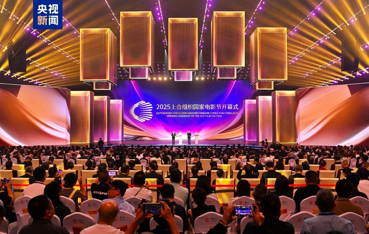 电影的夏天!这份光影邀约请查收→ 电影的夏天!这份光影邀约请查收→