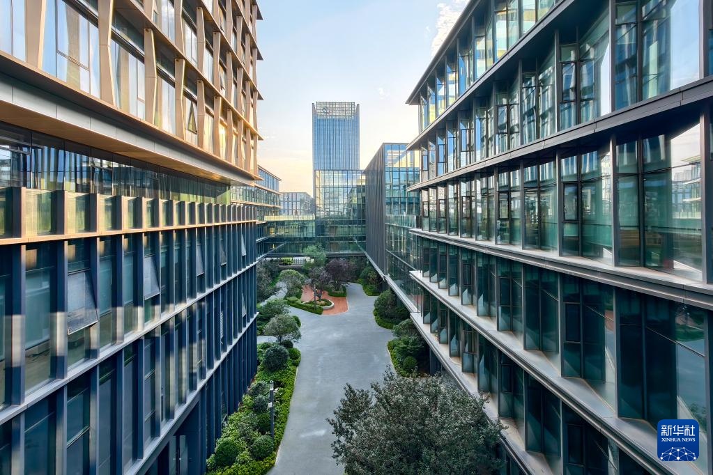 活力中国调研行丨从低空到深空 安徽加快布局空天信息产业 活力中国调研行丨从低空到深空 安徽加快布局空天信息产业