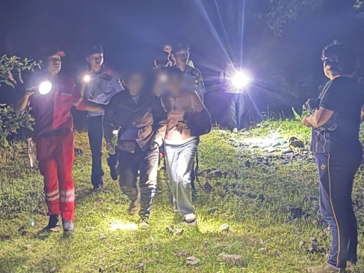 老人深山失联7小时,搜救人员利用无人机将其找到 老人深山失联7小时,搜救人员利用无人机将其找到