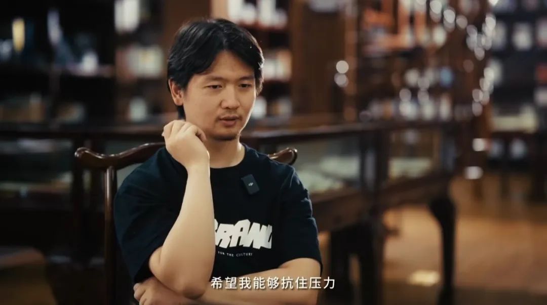 刘楚昕回应成为“流量作家”