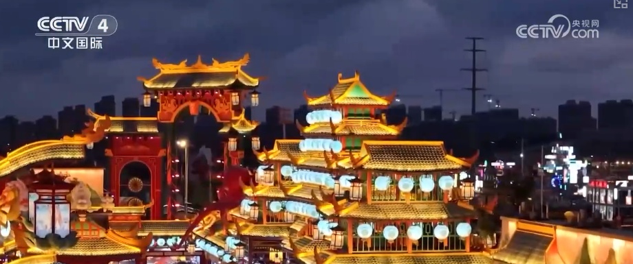 “影视+文旅”带动“剧中同款”销量增长 主题IP游成文旅消费新亮点 “影视+文旅”带动“剧中同款”销量增长 主题IP游成文旅消费新亮点