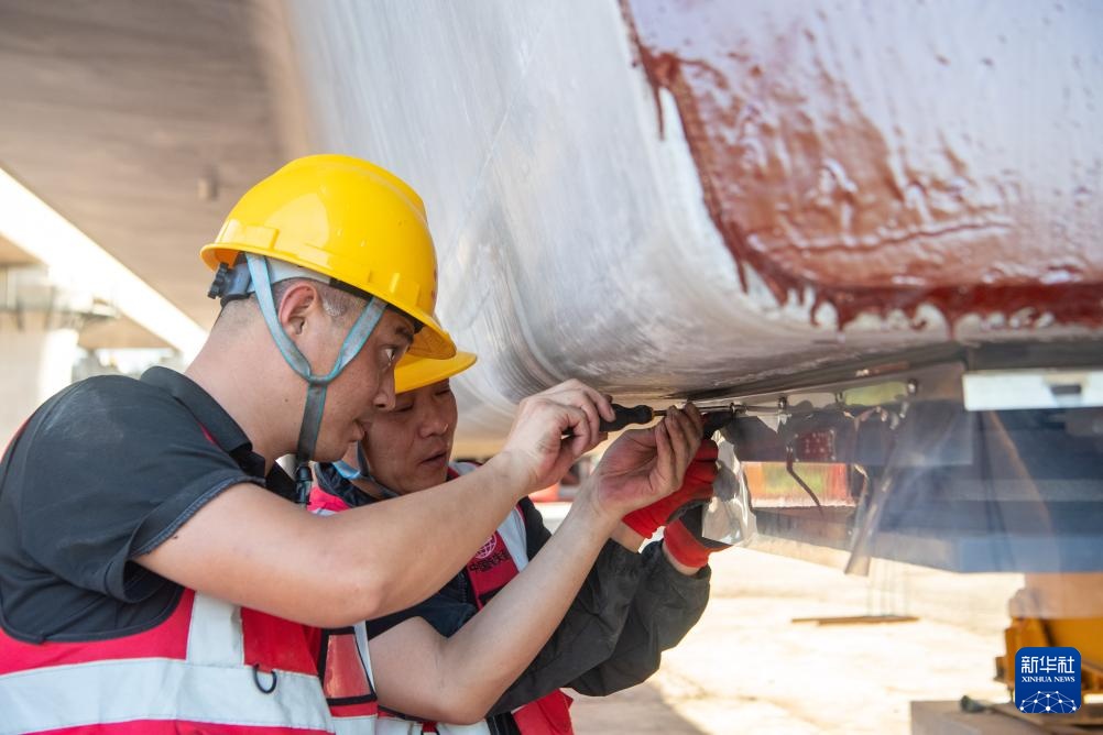 渝万高铁建设有序推进 渝万高铁建设有序推进