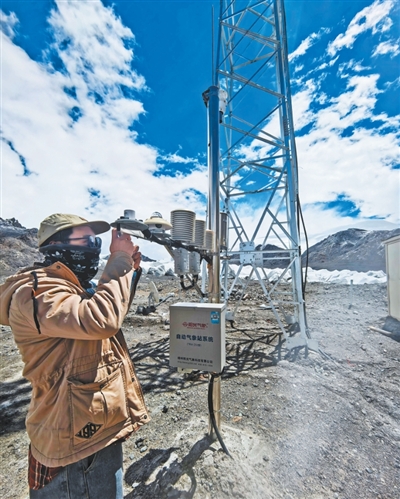 4800米的守望!探访世界海拔最高的有人值守气象站 4800米的守望!探访世界海拔最高的有人值守气象站