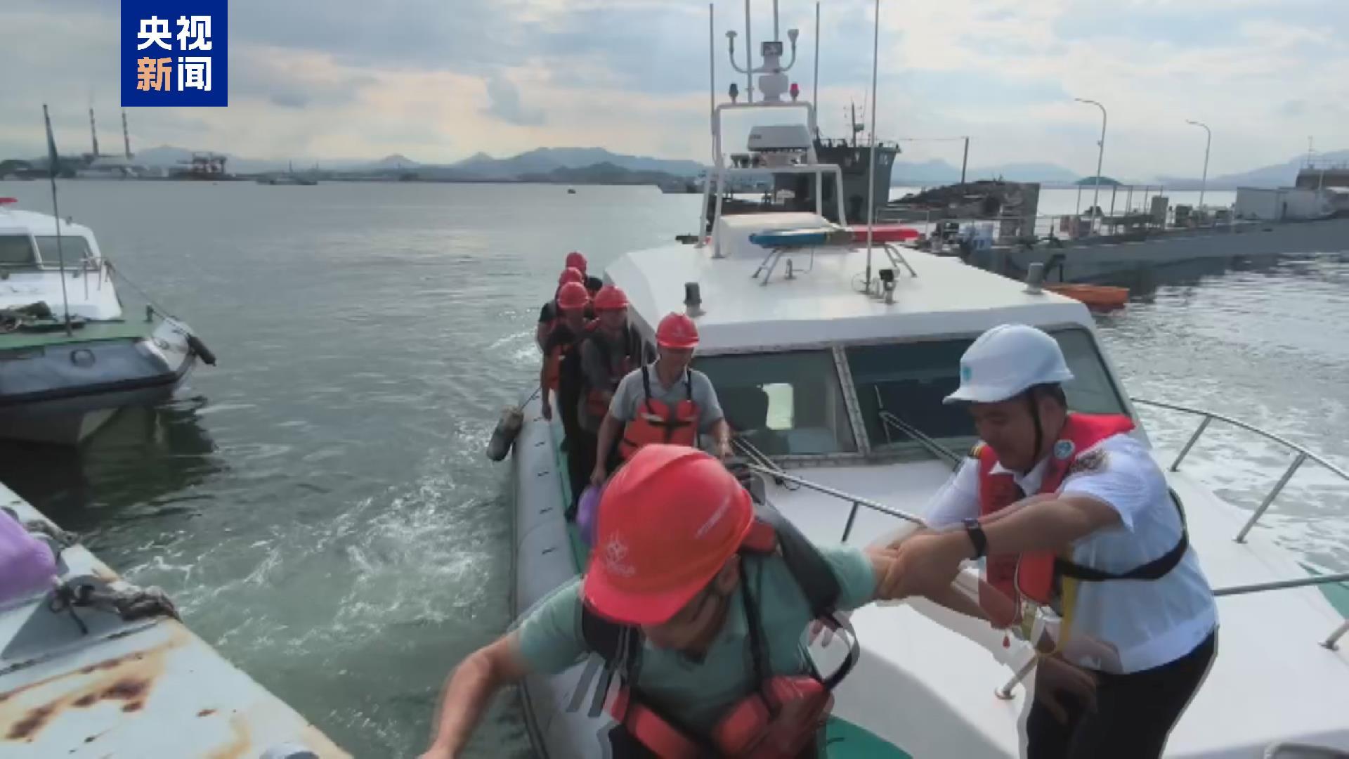 受台风“丹娜丝” 影响 福建沿海76条客渡运航线停航