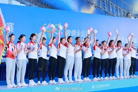 十五运会龙舟项目广东队包揽首日三金
