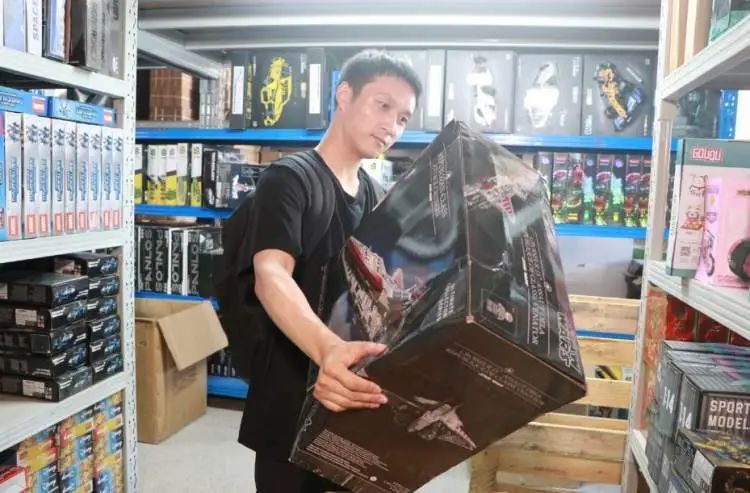 涉案金额超2亿！上海警方抓获25人，捣毁10处窝点