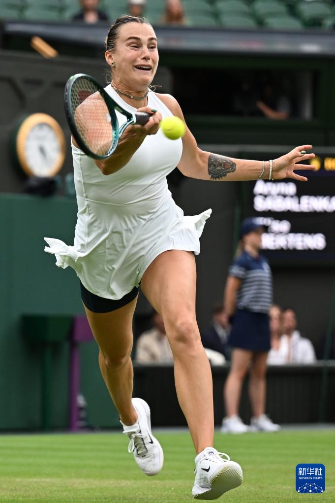 温网:萨巴伦卡晋级女单八强 温网:萨巴伦卡晋级女单八强