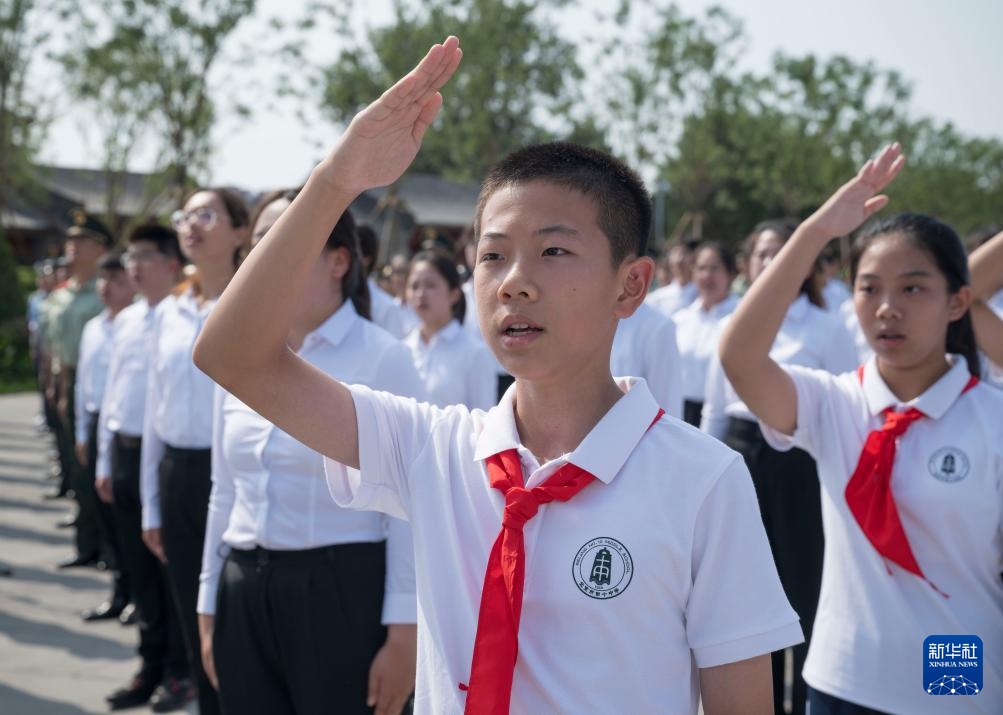 纪念全民族抗战爆发88周年仪式暨《为了民族解放与世界和平》主题展览开幕式在京举行