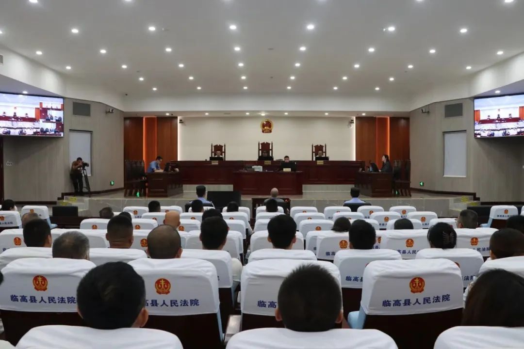 给领导送钱送车，还帮领导当“中间人”受贿！海南1人受审