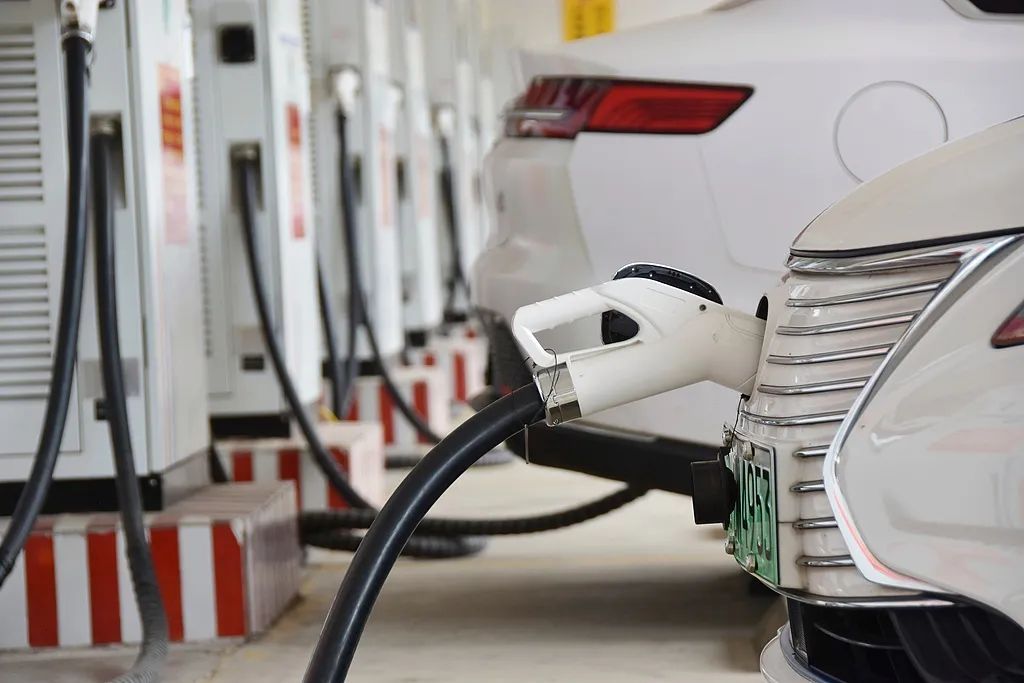 事关大功率充电设施建设,四部门重磅发文→ 事关大功率充电设施建设,四部门重磅发文→