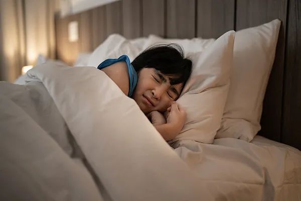 别忽视!睡觉时出现这4种表现,可能是疾病信号 别忽视!睡觉时出现这4种表现,可能是疾病信号