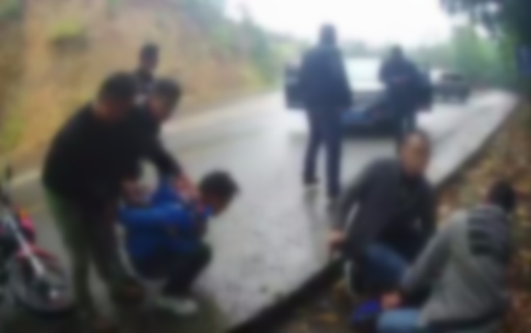 潜伏、堵截、飙车……他与毒贩们的边境生死战 潜伏、堵截、飙车……他与毒贩们的边境生死战