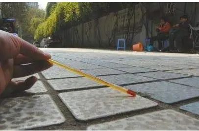 街头实测50℃,天气预报39℃……“温差”哪儿来的? 街头实测50℃,天气预报39℃……“温差”哪儿来的?