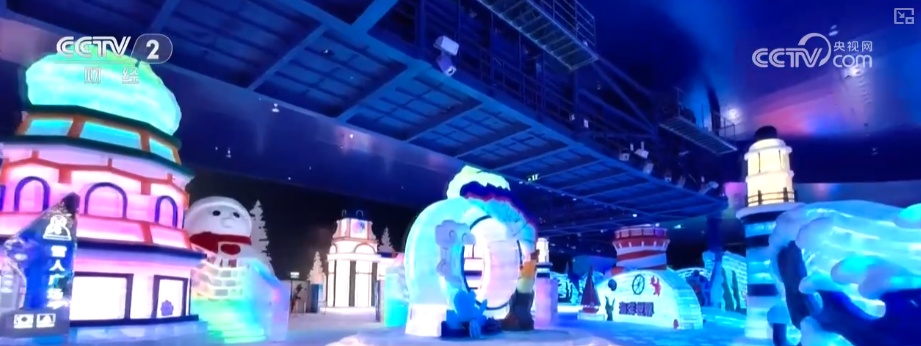 从“冬季爆款”到“四季常青” 科技点亮“反季玩冰雪”赋能夏日新消费