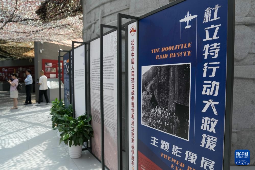 江苏南京:铭记历史 缅怀先烈 江苏南京:铭记历史 缅怀先烈