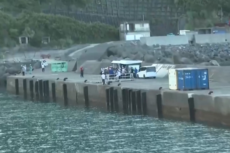 日本气象厅再发地震预警,鹿儿岛县第二批岛民撤离避难 日本气象厅再发地震预警,鹿儿岛县第二批岛民撤离避难