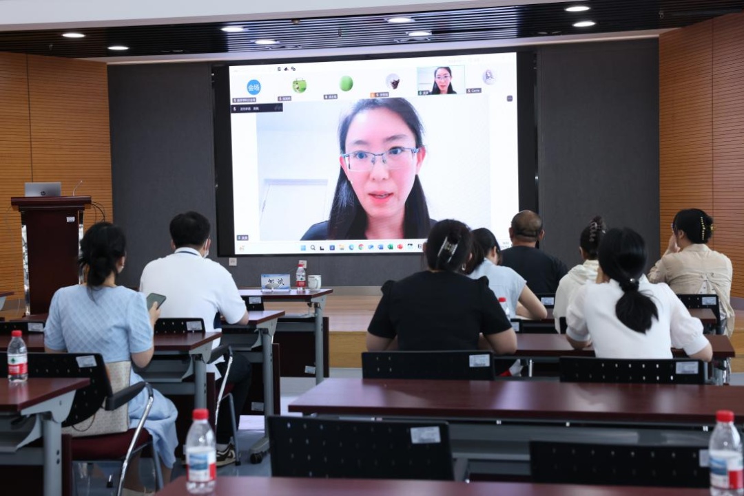 资讯动态 | 名师领航启新程,科教融合育未来 ——2025年科技教师交流活动(名师工作室)开班仪式成功举办 资讯动态 | 名师领航启新程,科教融合育未来 ——2025年科技教师交流活动(名师工作室)开班仪式成功举办
