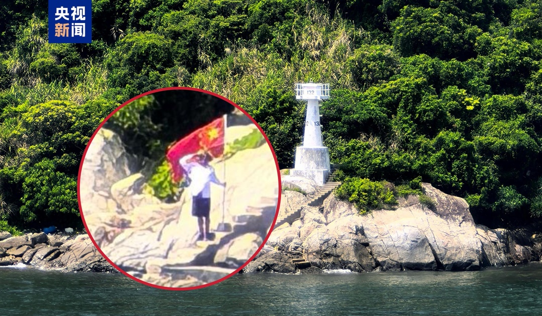 送别山东舰的香港市民：航母给我们拍照了！